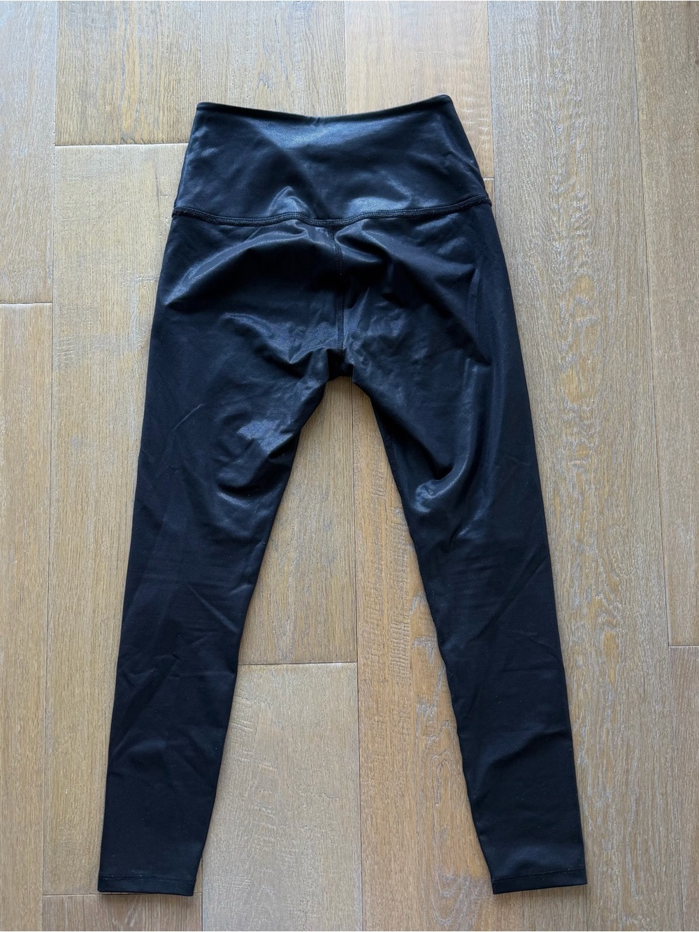 Beyond Yoga Sportgloss Smooth Operator High-Waisted Legging — small - Picture 5 of 6